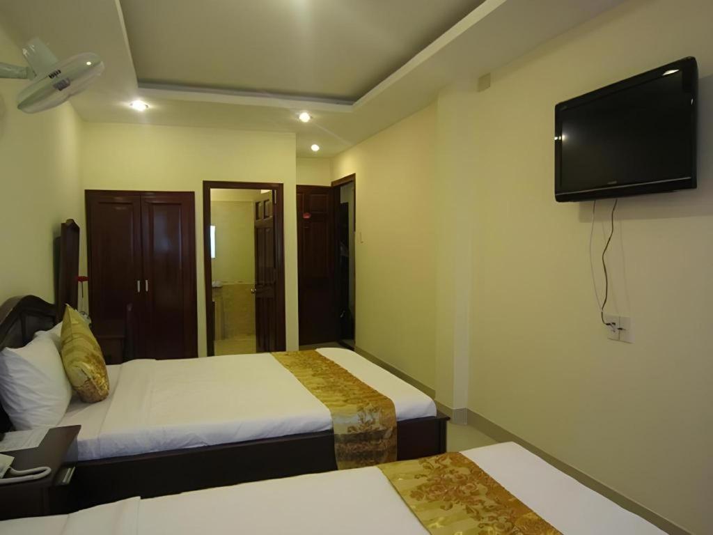 Nui Thanh Hotel 2*