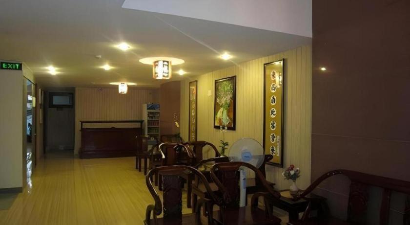 Hotel Nui Thanh 2*